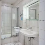 호텔 Weinhotel Offenstein Erben 엘트빌레