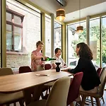 호텔 Weinhotel Offenstein Erben *