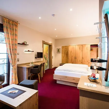 Weinhotel Offenstein Erben Hotel *
