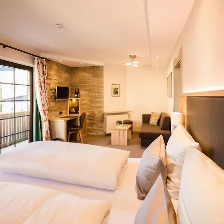 Hotel Weinhotel Offenstein Erben