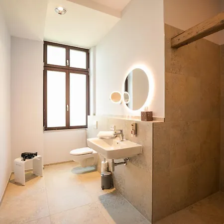 Weinhotel Offenstein Erben * 엘트빌레